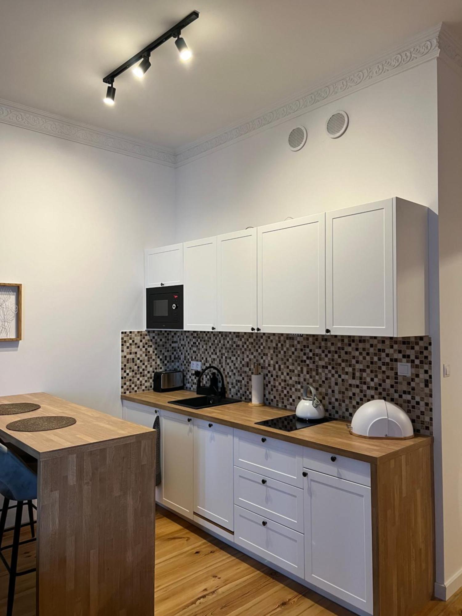 Mieszkanie W Sercu Lazarza Apartamento